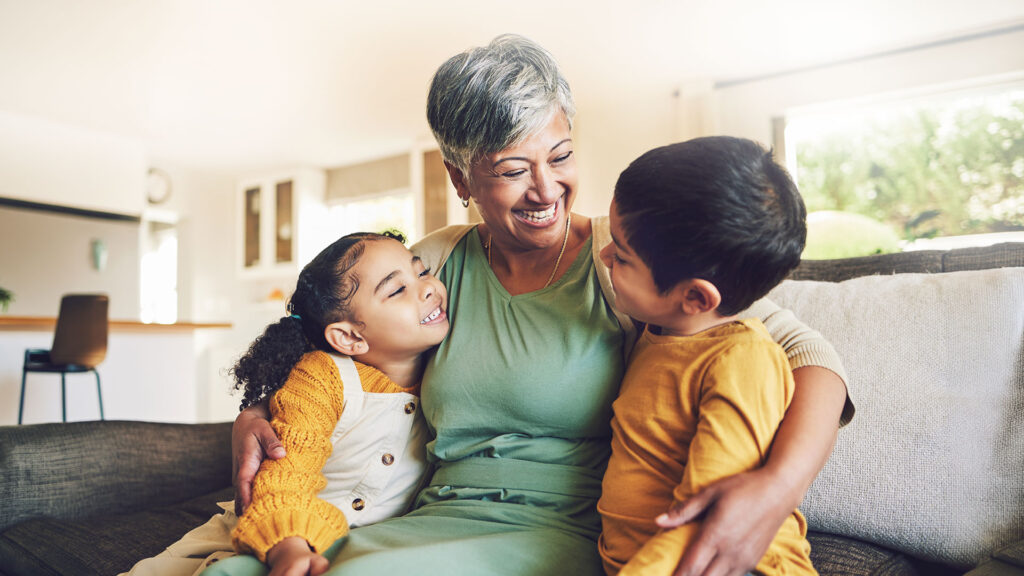 5 smart ways to help your children and grandchildren financially